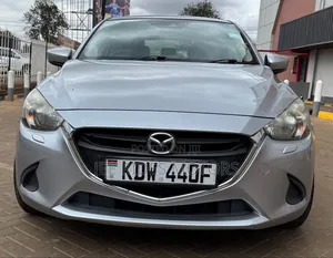 Mazda Demio 2018 Silver