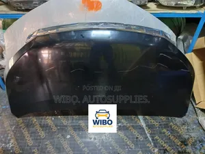 Toyota Noah/Esquire 2015/18 Bonnet Hood.