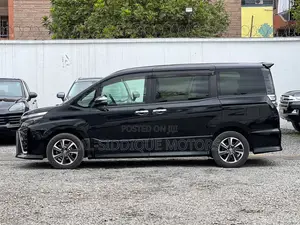 Toyota Voxy 2019 Black