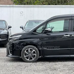 Toyota Voxy 2019 Black