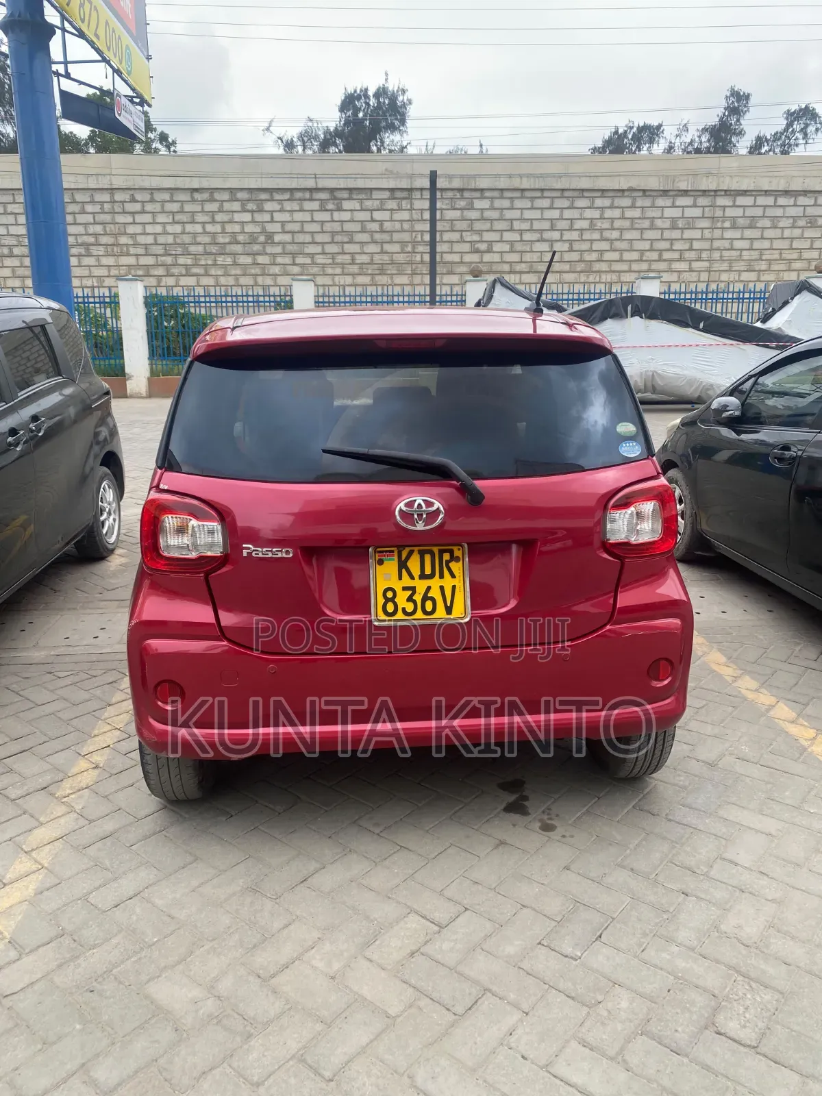 Toyota Passo 1.0 FWD 2017 Red