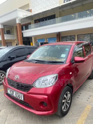 Toyota Passo 1.0 FWD 2017 Red