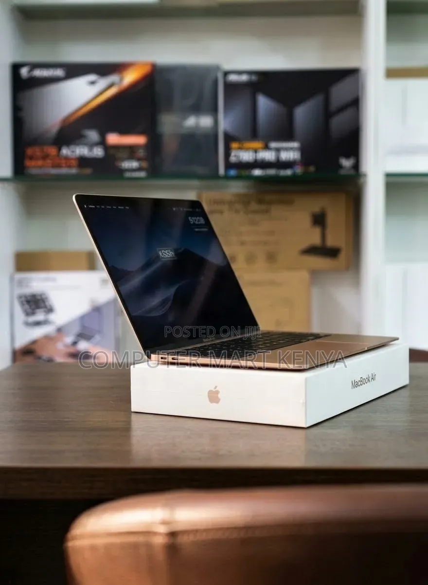 New Laptop Apple MacBook Air 2018 16GB Intel Core i5 SSD 512GB