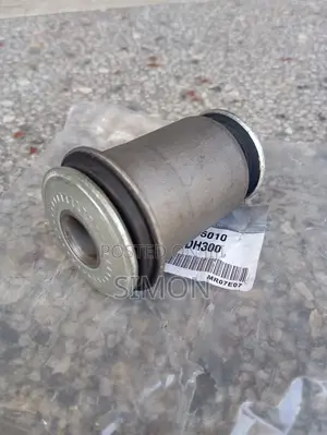 Lower Arm {New Bush} 2wd/4wd Bush No.1 Toyota 7L 9L Hiace
