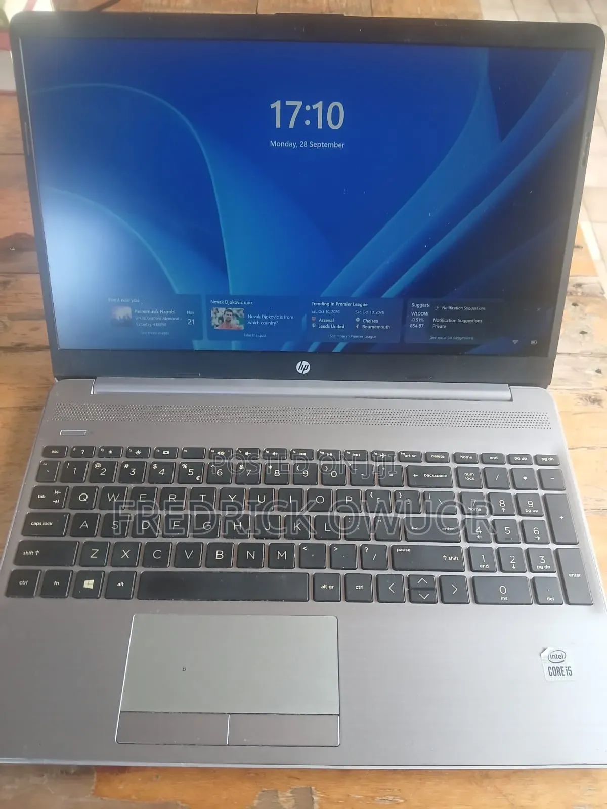 Laptop HP 250 G8 8GB Intel Core i5 HDD+SSD 256GB