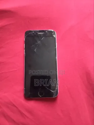 Apple iPhone 6s 64 GB Gray