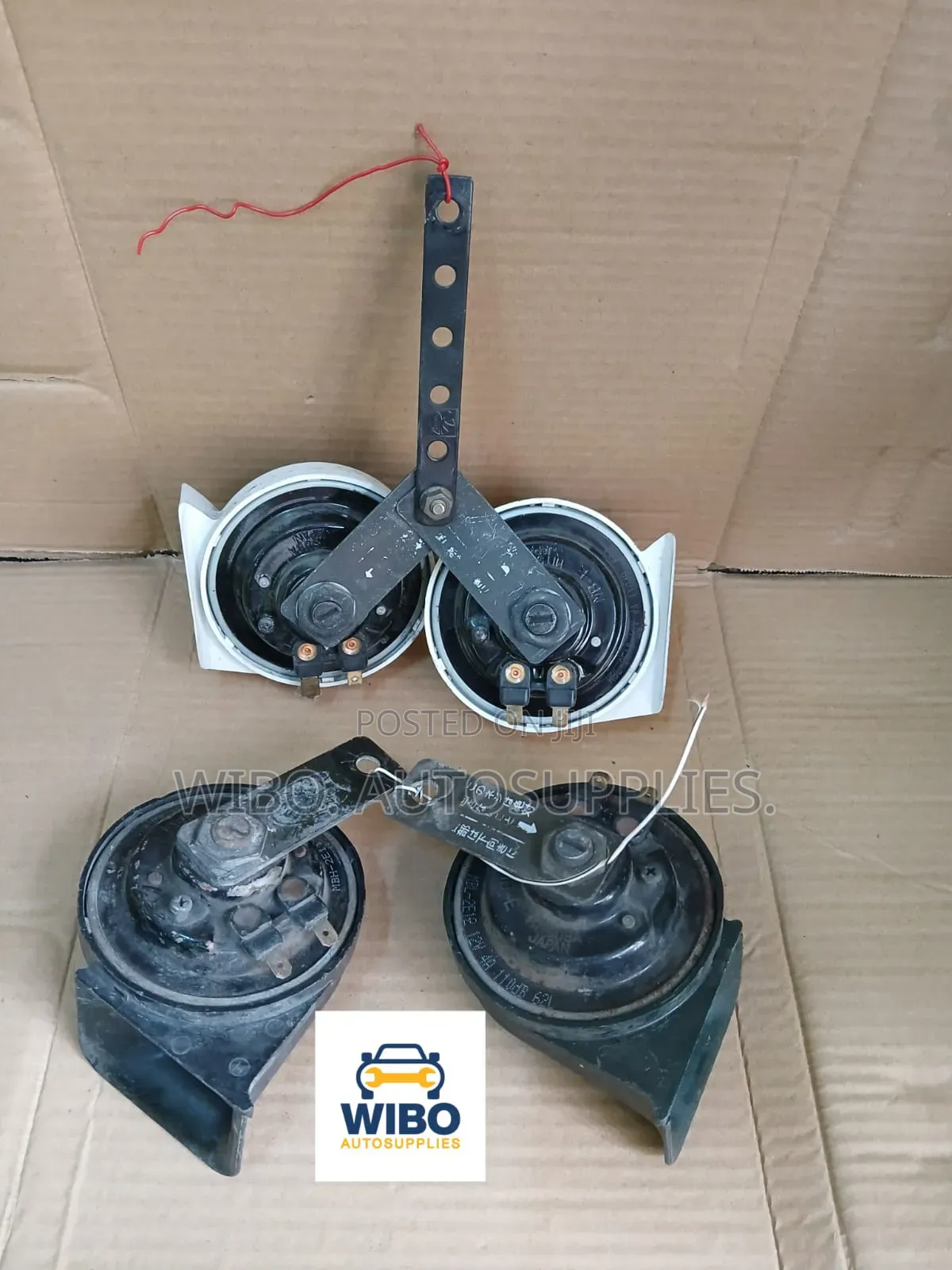 Alpha Harrier Horns 12V