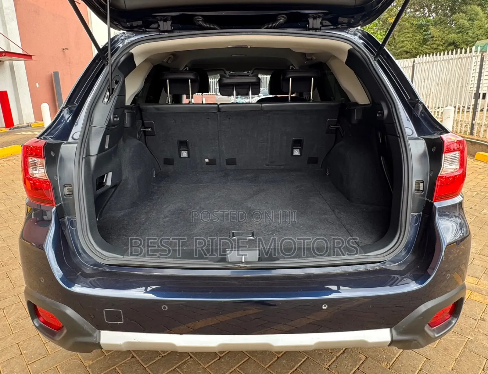 Subaru Outback 2018 Black