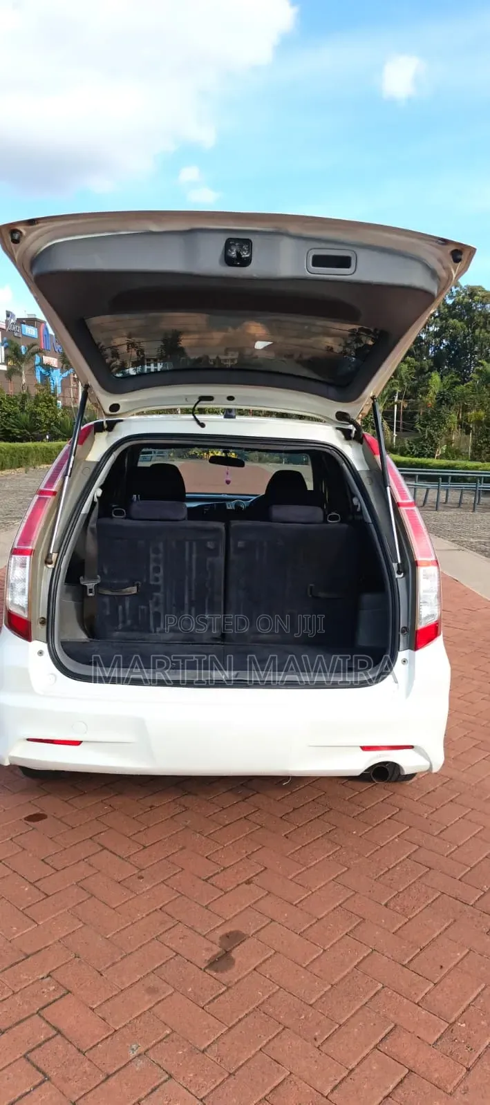 Honda Stream 2013 White