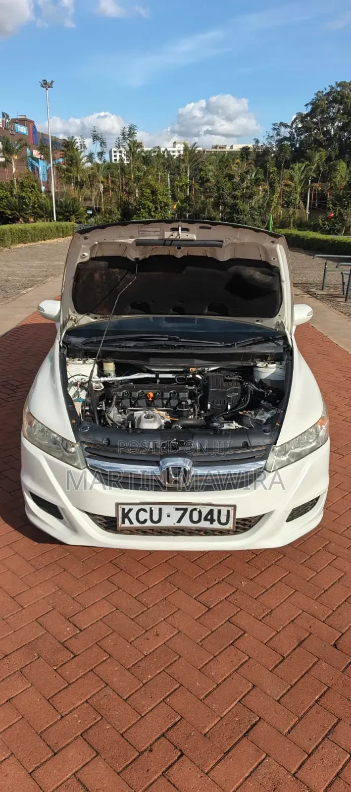 Honda Stream 2013 White