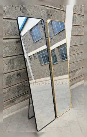 Elegant Full Body Dressing Mirror – Large Floor Standing Mirror