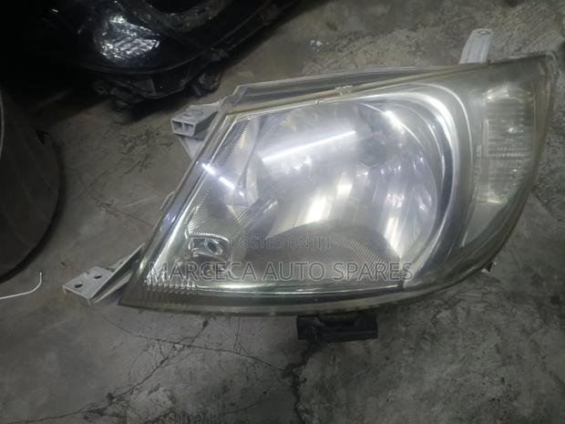 Headlight Vigo 2007 - thumbnail 2