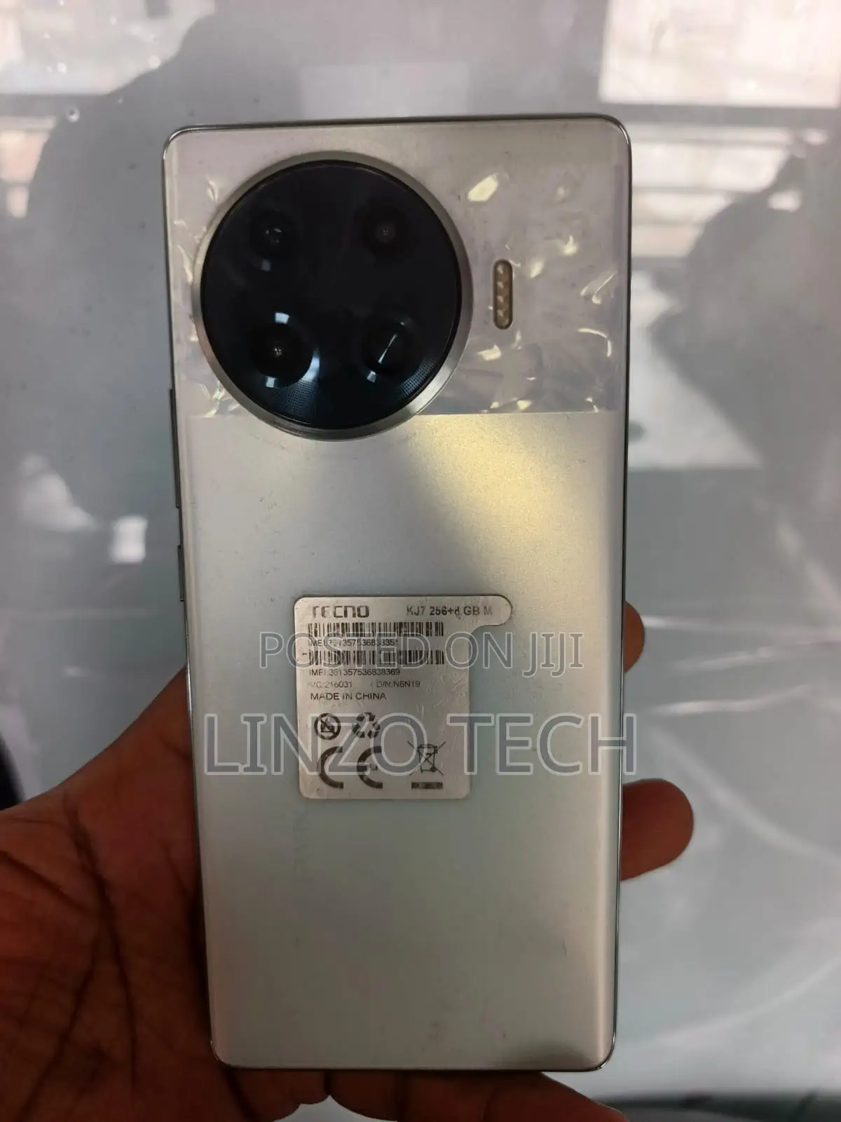 Tecno Spark 20 Pro Plus 256 GB White