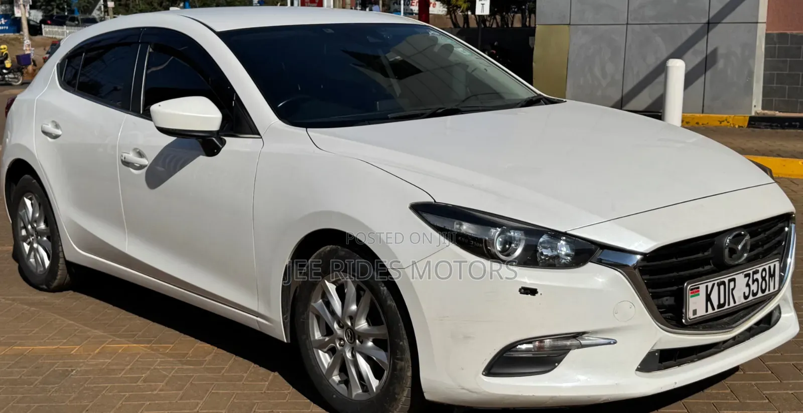 Mazda Axela 2017 White