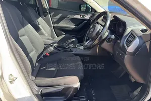 Mazda Axela 2017 White