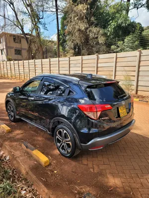 Honda Vezel 1.5 2WD 2015 Black