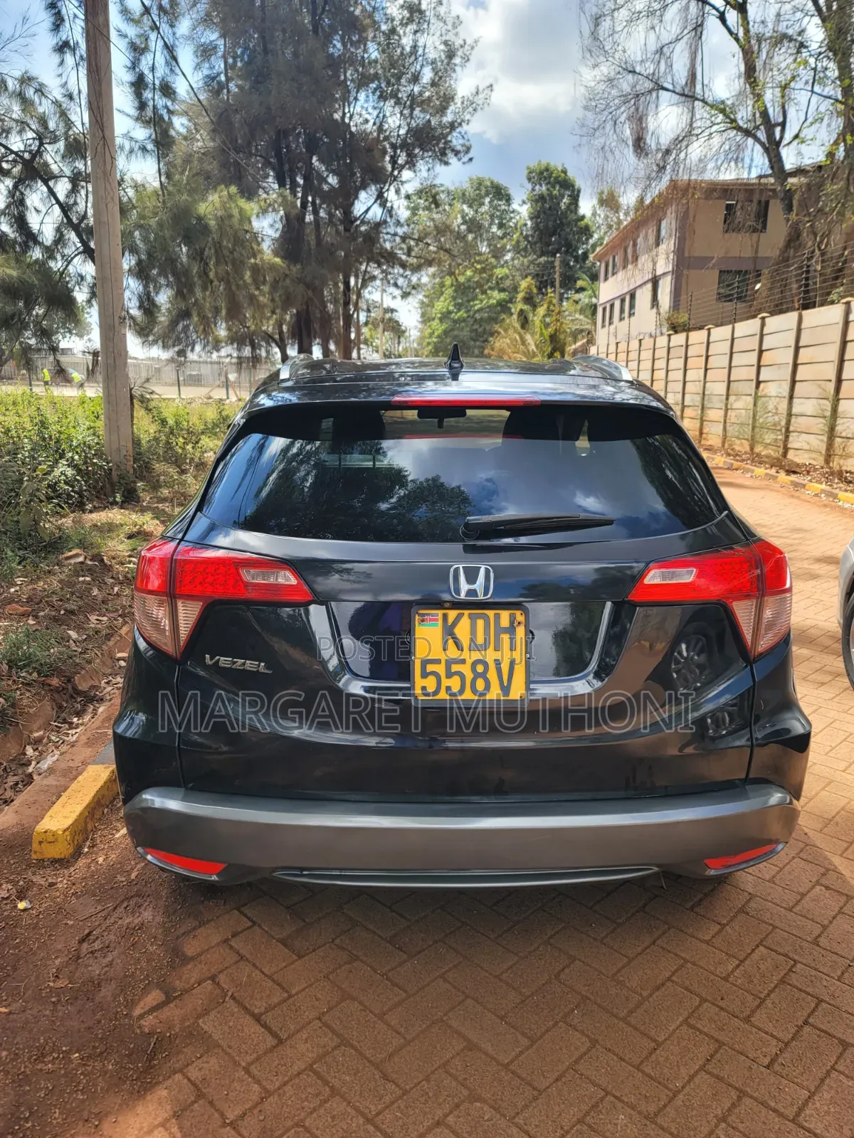 Honda Vezel 1.5 2WD 2015 Black
