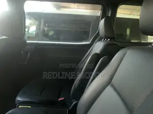 Toyota Esquire 2.0 FWD (7 seater) 2019 Black