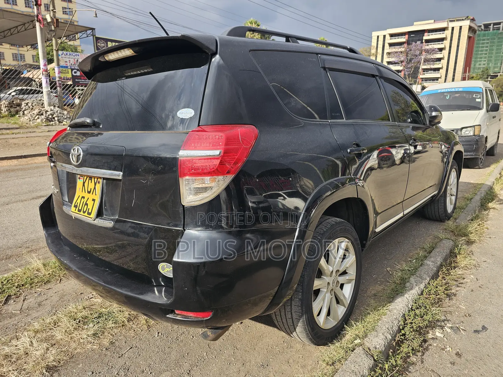 Toyota Vanguard 2012 Black