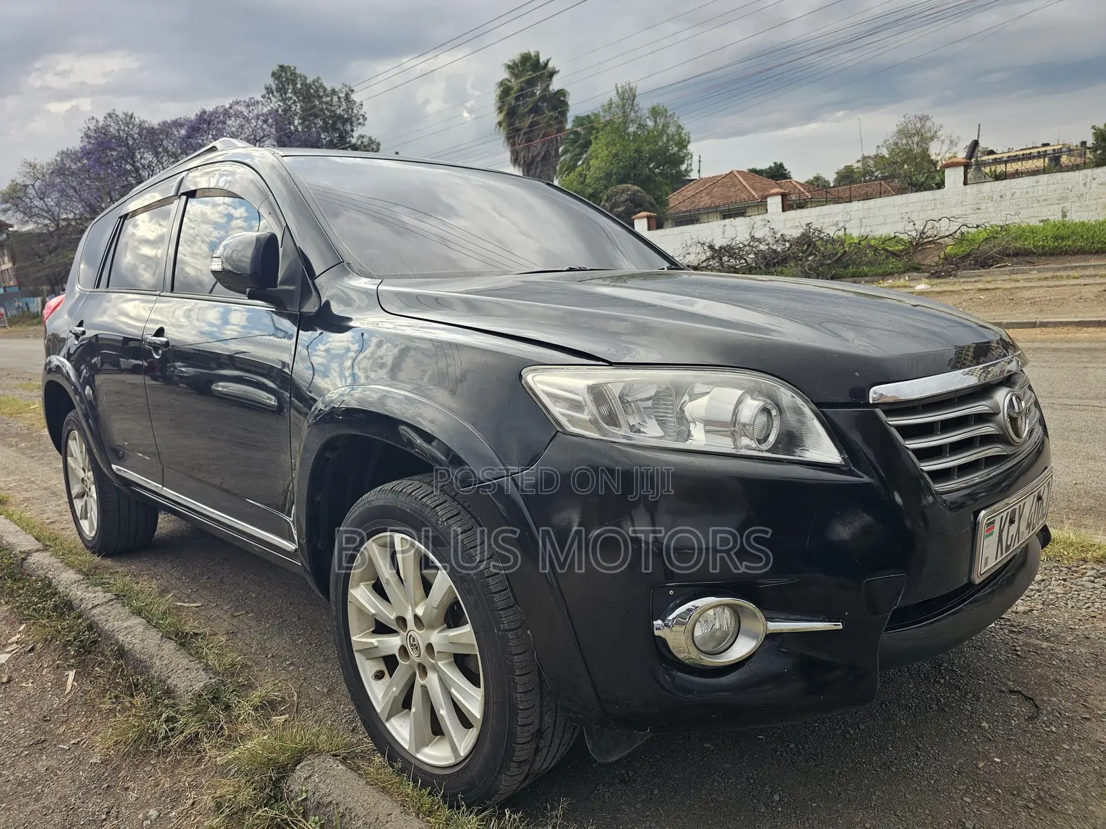Toyota Vanguard 2012 Black