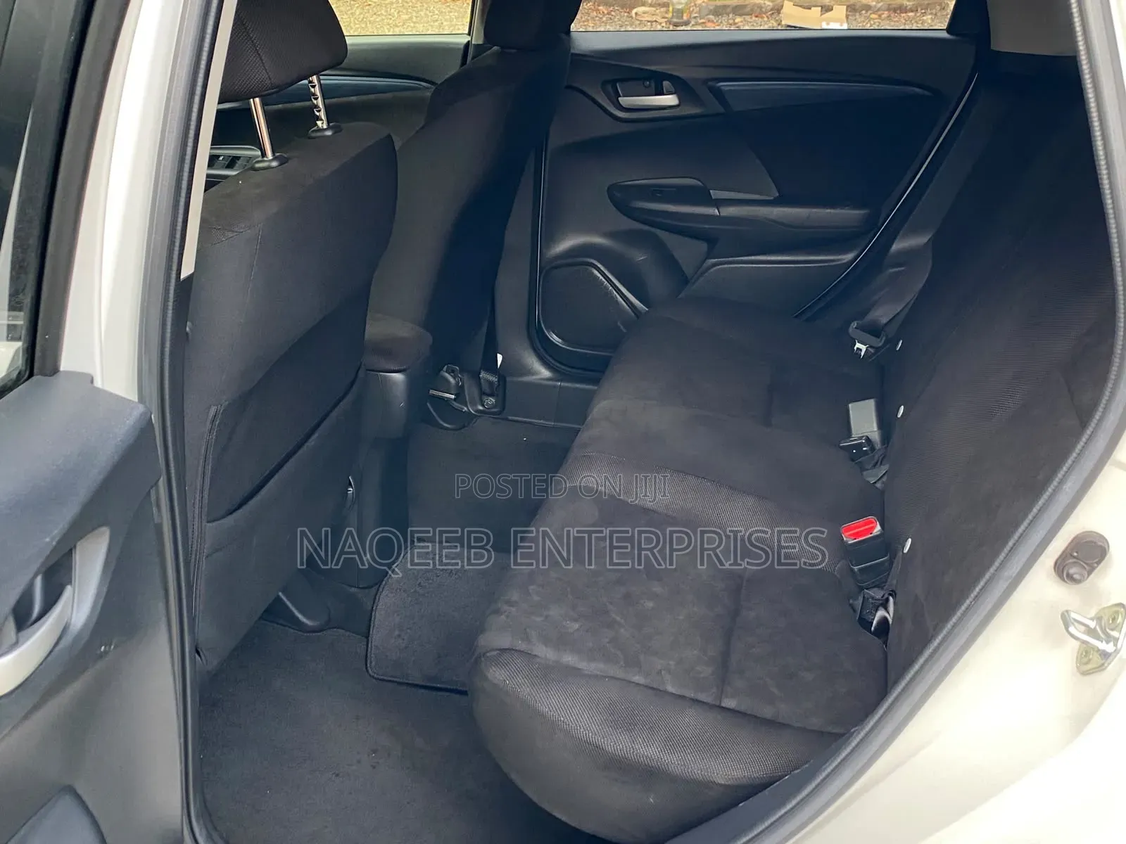 Honda Fit Shuttle 2019 White