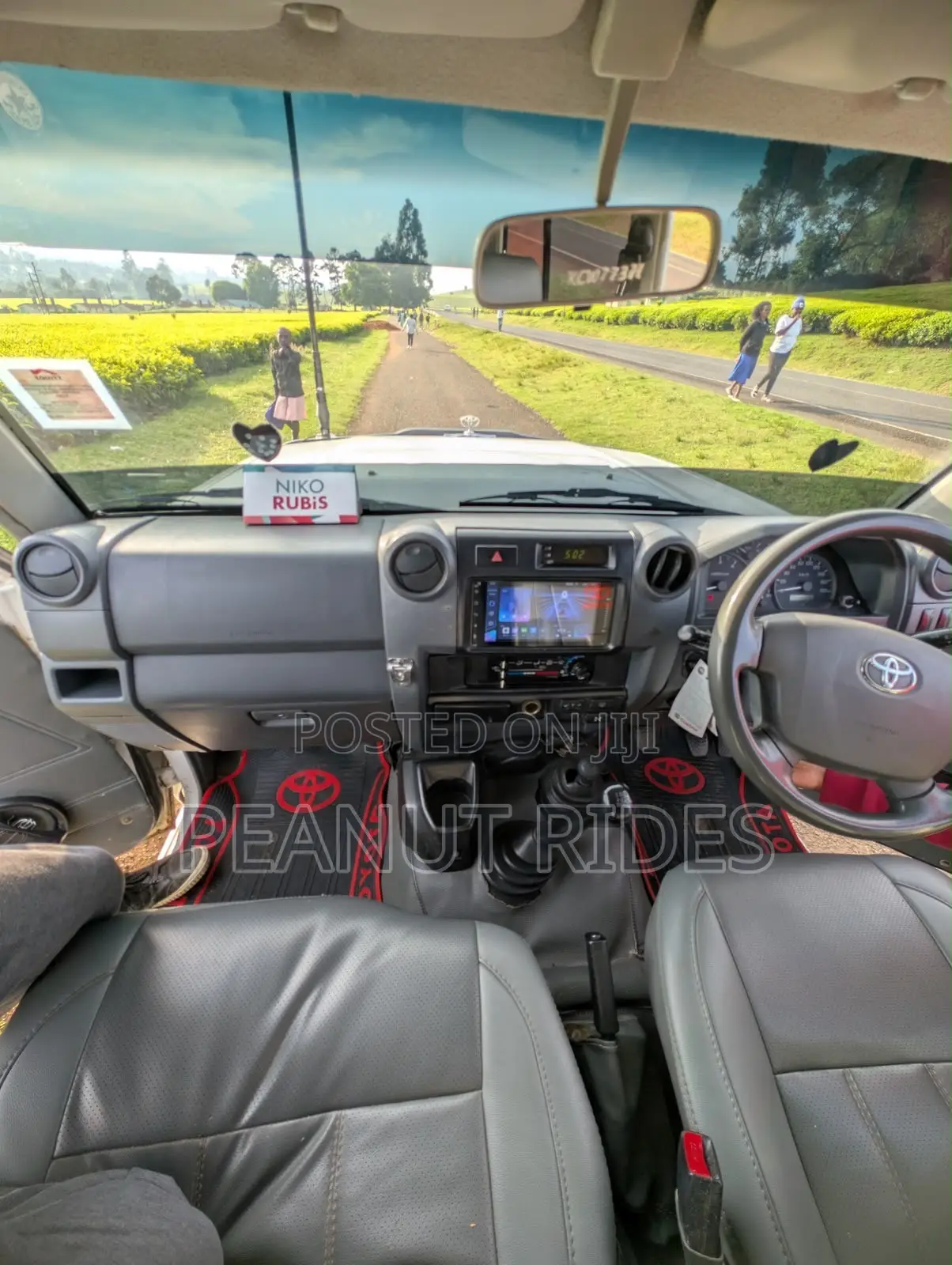 Toyota Land Cruiser 2016 White
