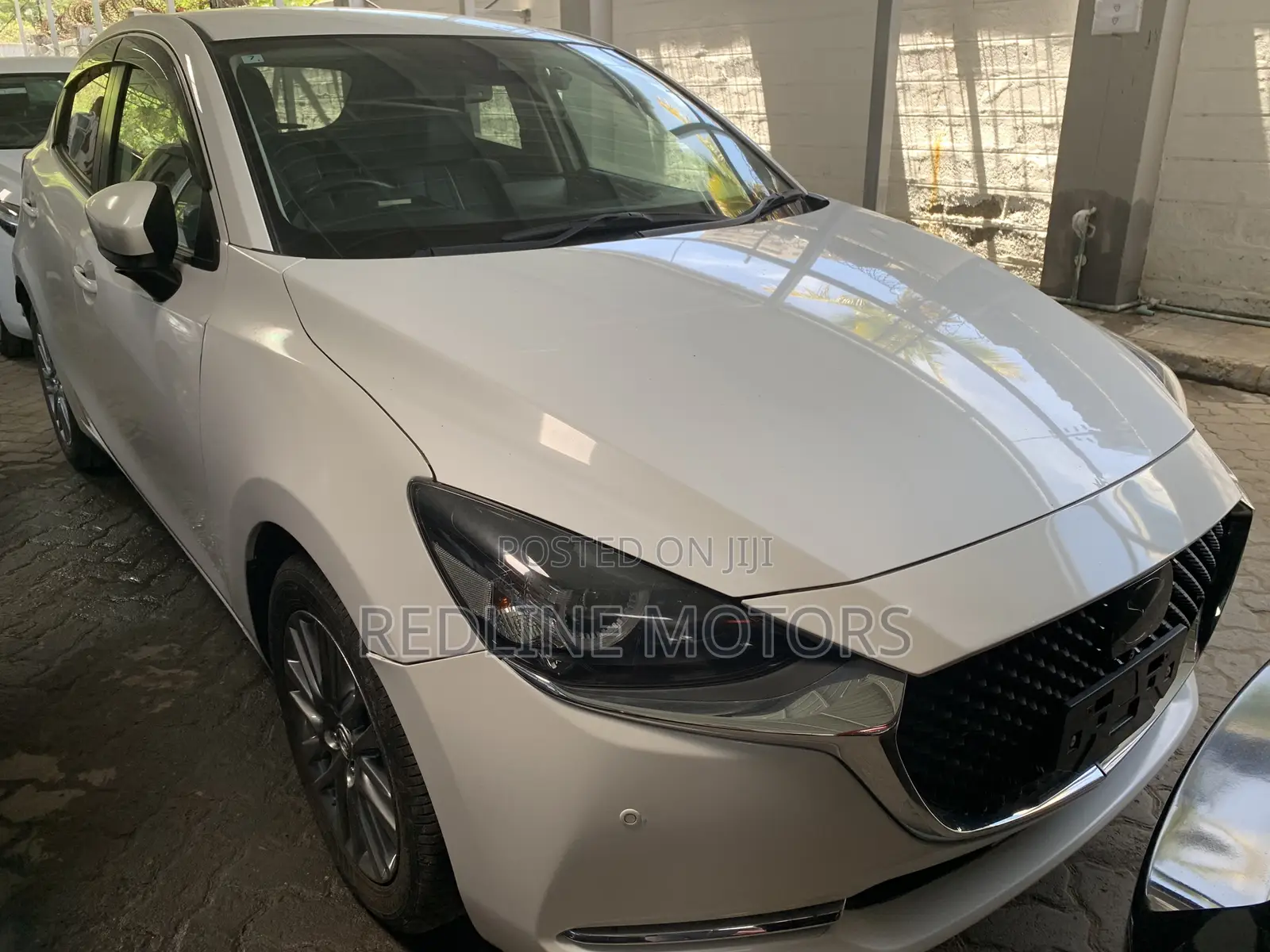 Mazda 2 2019 White
