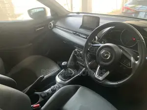 Mazda 2 2019 White