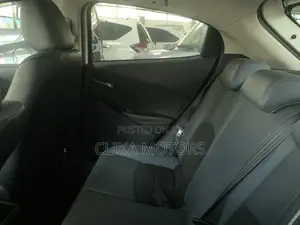 Mazda 2 2019 White