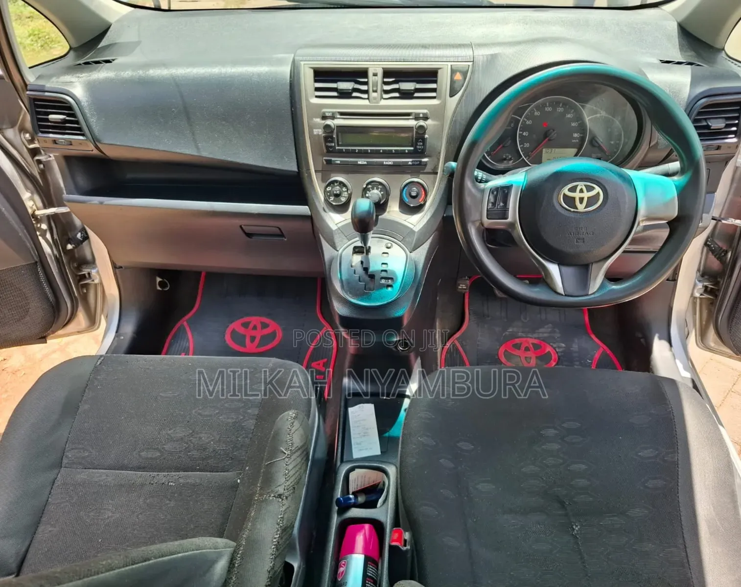 Toyota Ractis 2011 Gray
