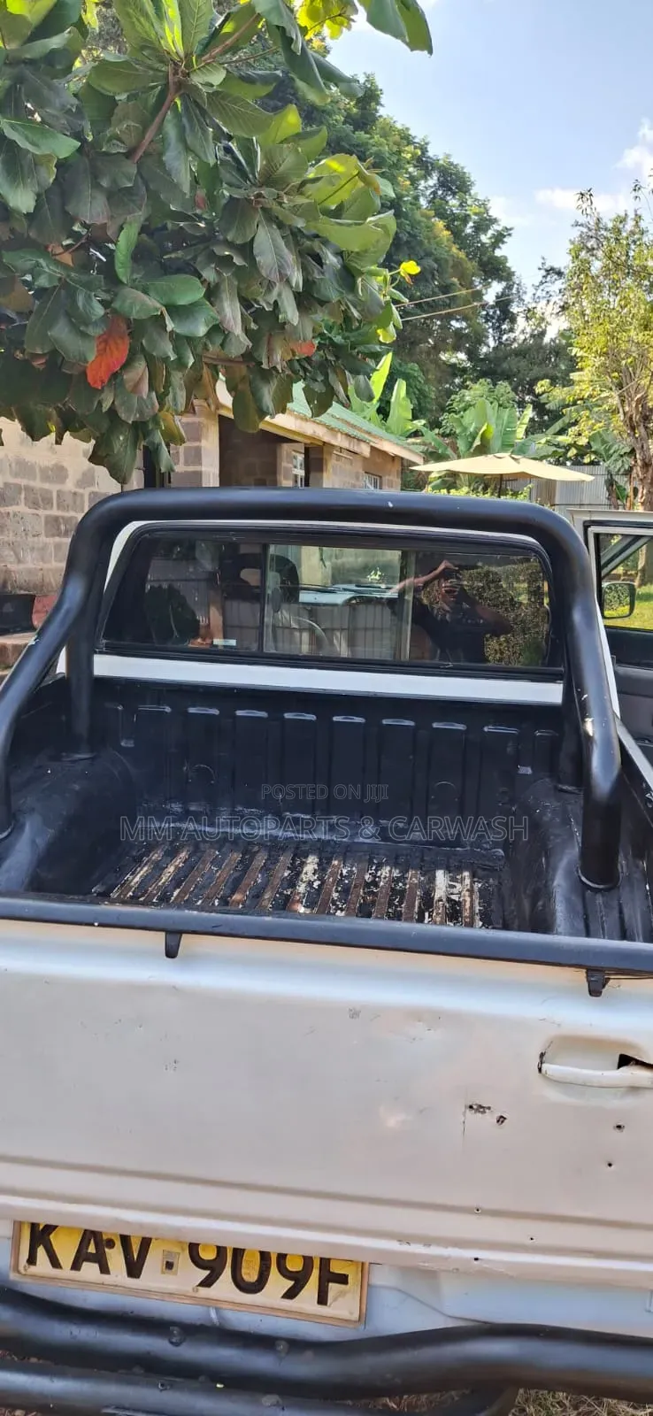 Isuzu KB 300 TDi LX 4x4 2005 White
