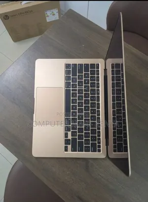 New Laptop Apple MacBook Air 2018 8GB Intel Core i5 SSD 128GB