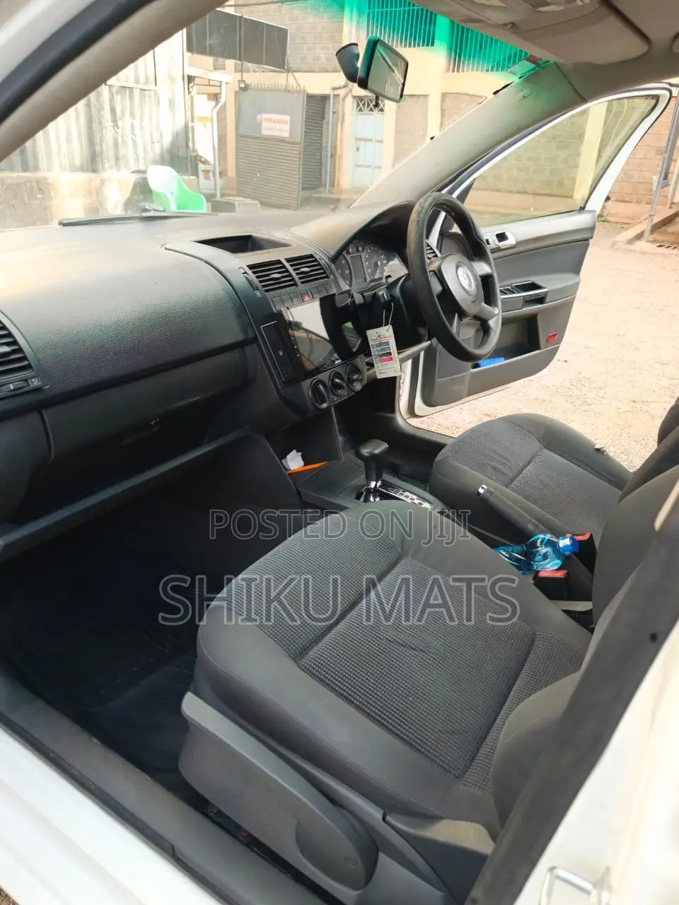 Volkswagen Polo 2005 Off white
