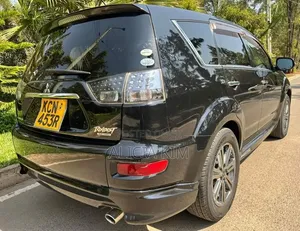 Mitsubishi Outlander 2010 Black