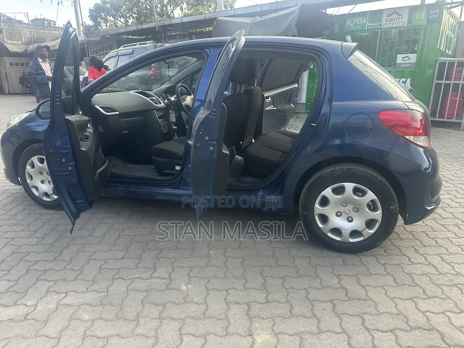 Peugeot 207 2012 Blue