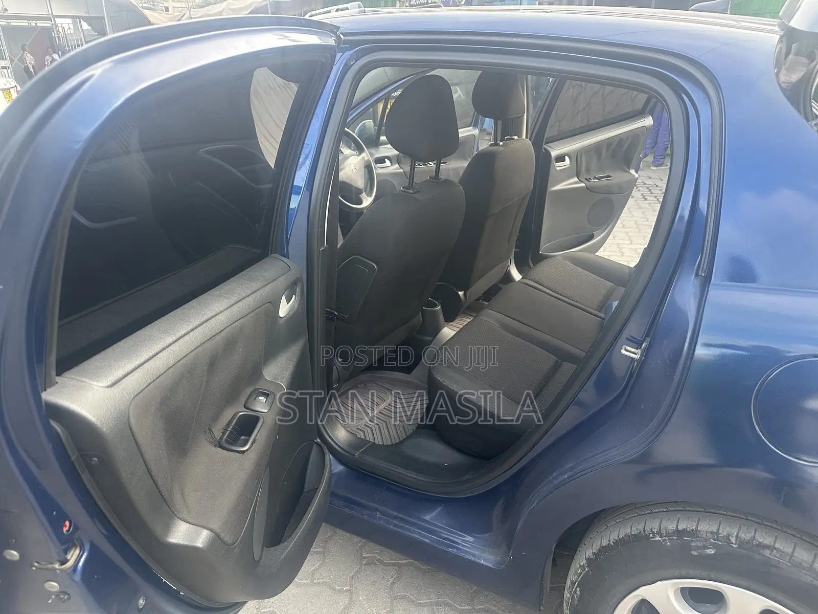 Peugeot 207 2012 Blue