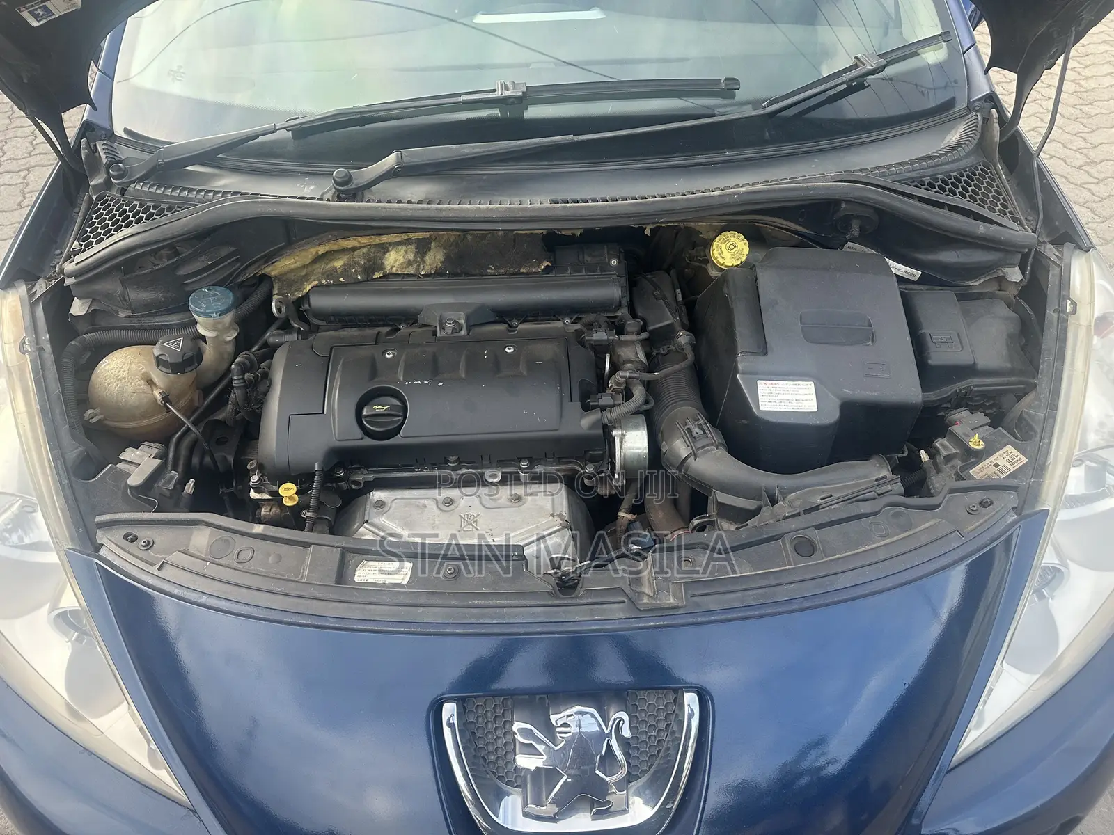 Peugeot 207 2012 Blue
