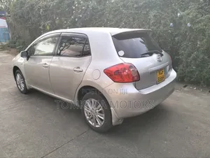 Toyota Auris 2008 Silver