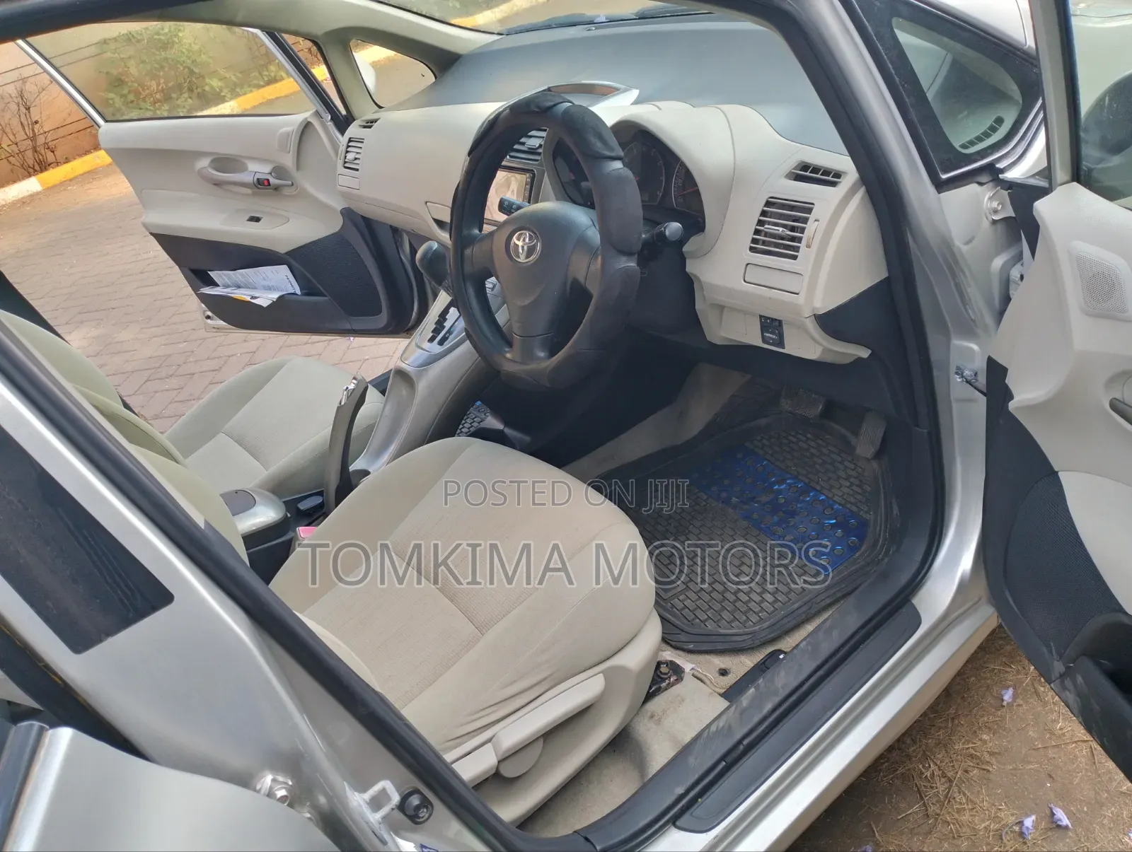 Toyota Auris 2008 Silver