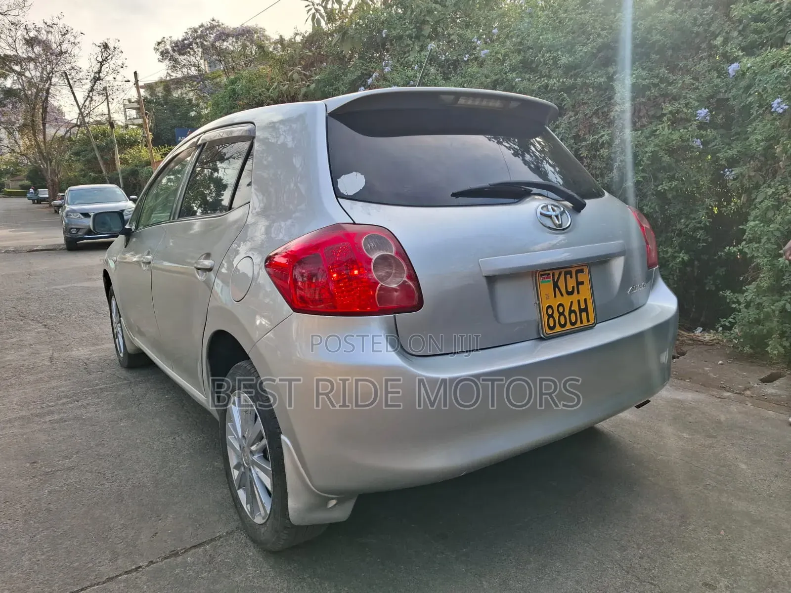 Toyota Auris 2009 Silver