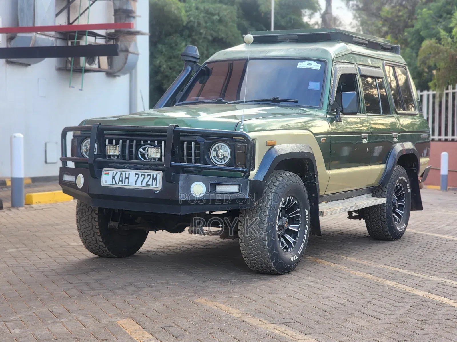 Toyota Land Cruiser 79 Series 1999 Green