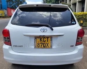 Toyota Corolla Fielder 2012 Off white
