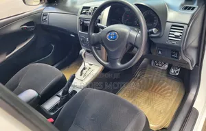 Toyota Corolla Fielder 2012 Off white