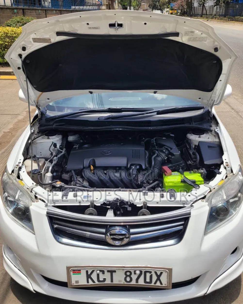 Toyota Corolla Fielder 2012 Off white