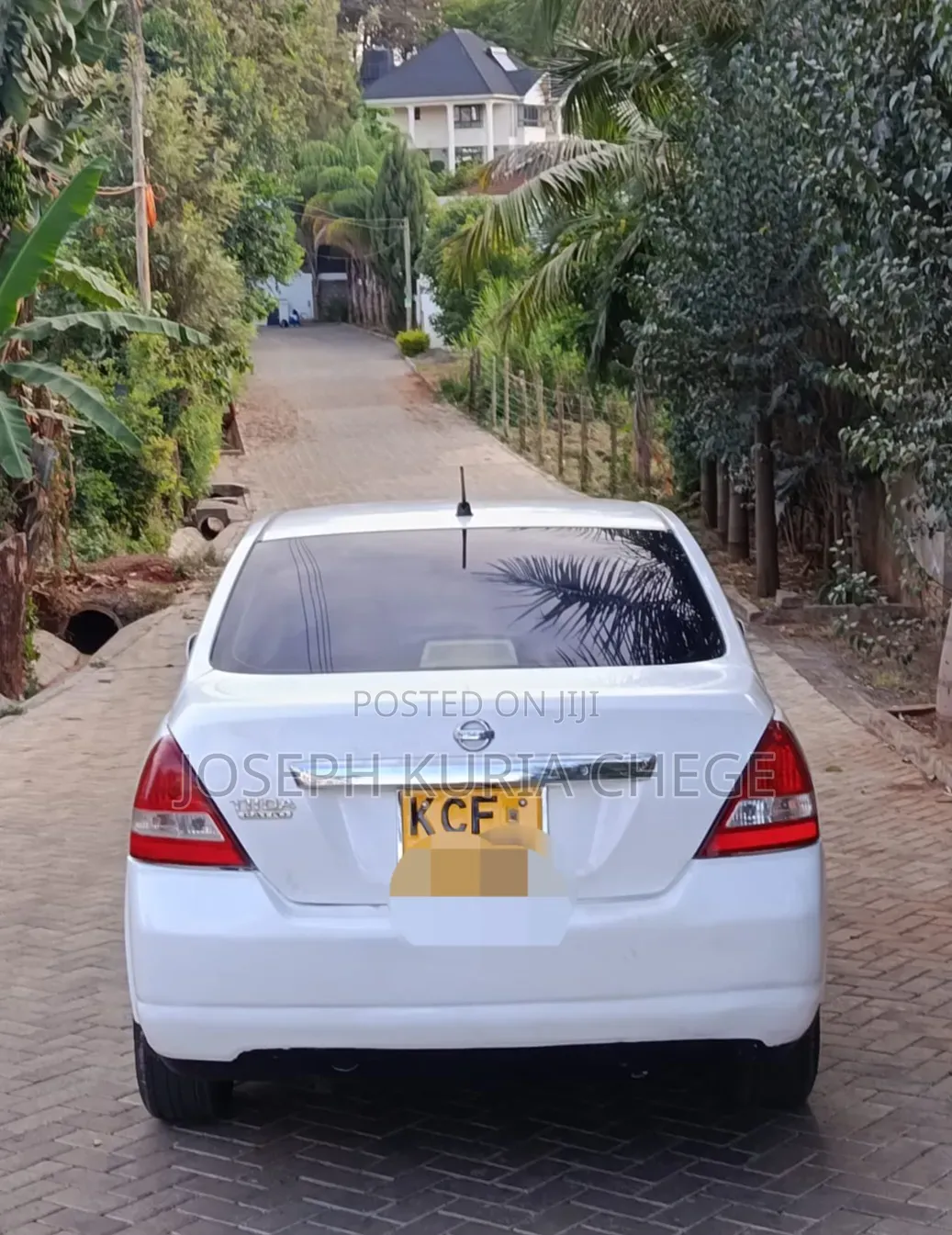 Nissan Tiida 2010 White
