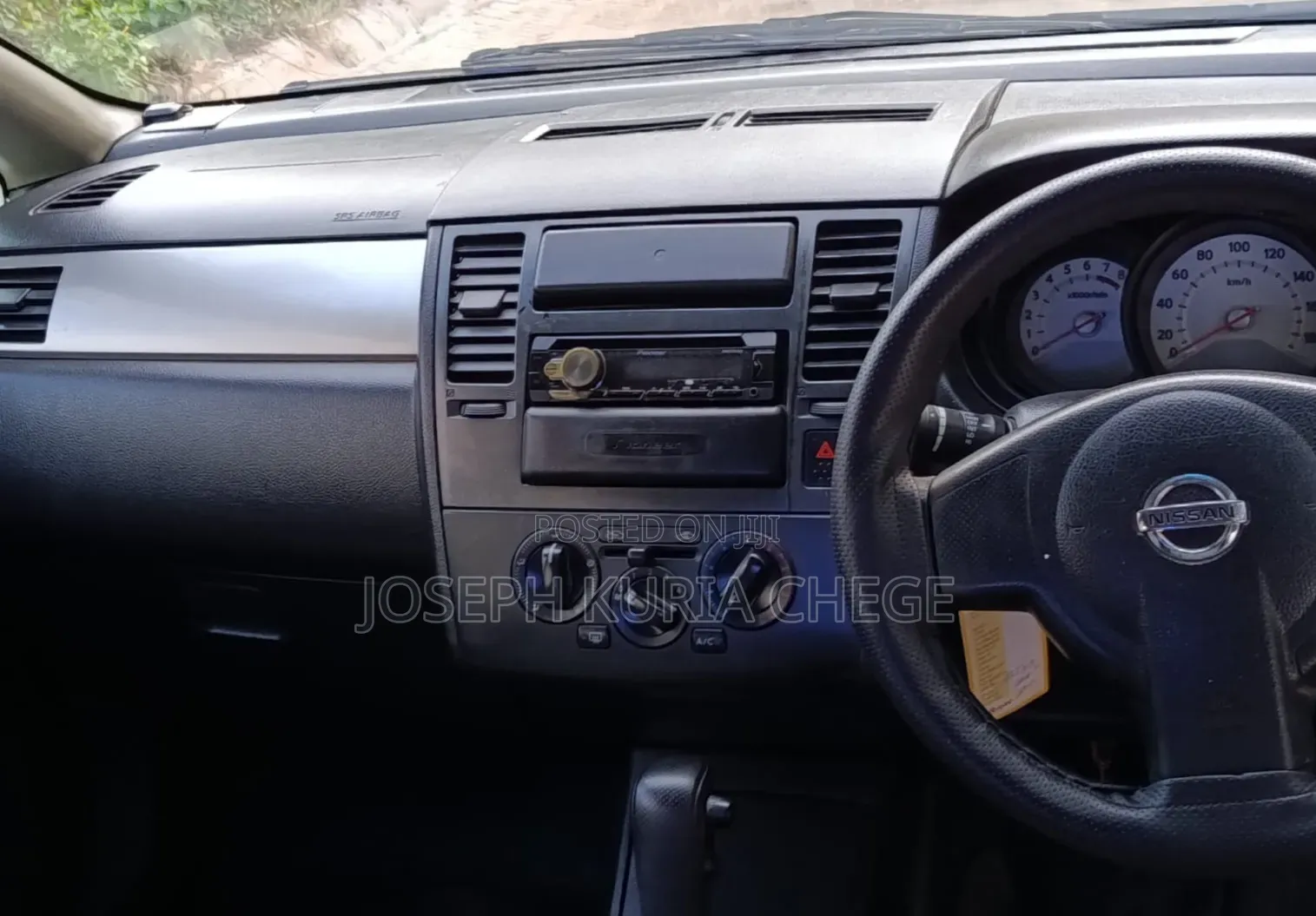 Nissan Tiida 2010 White