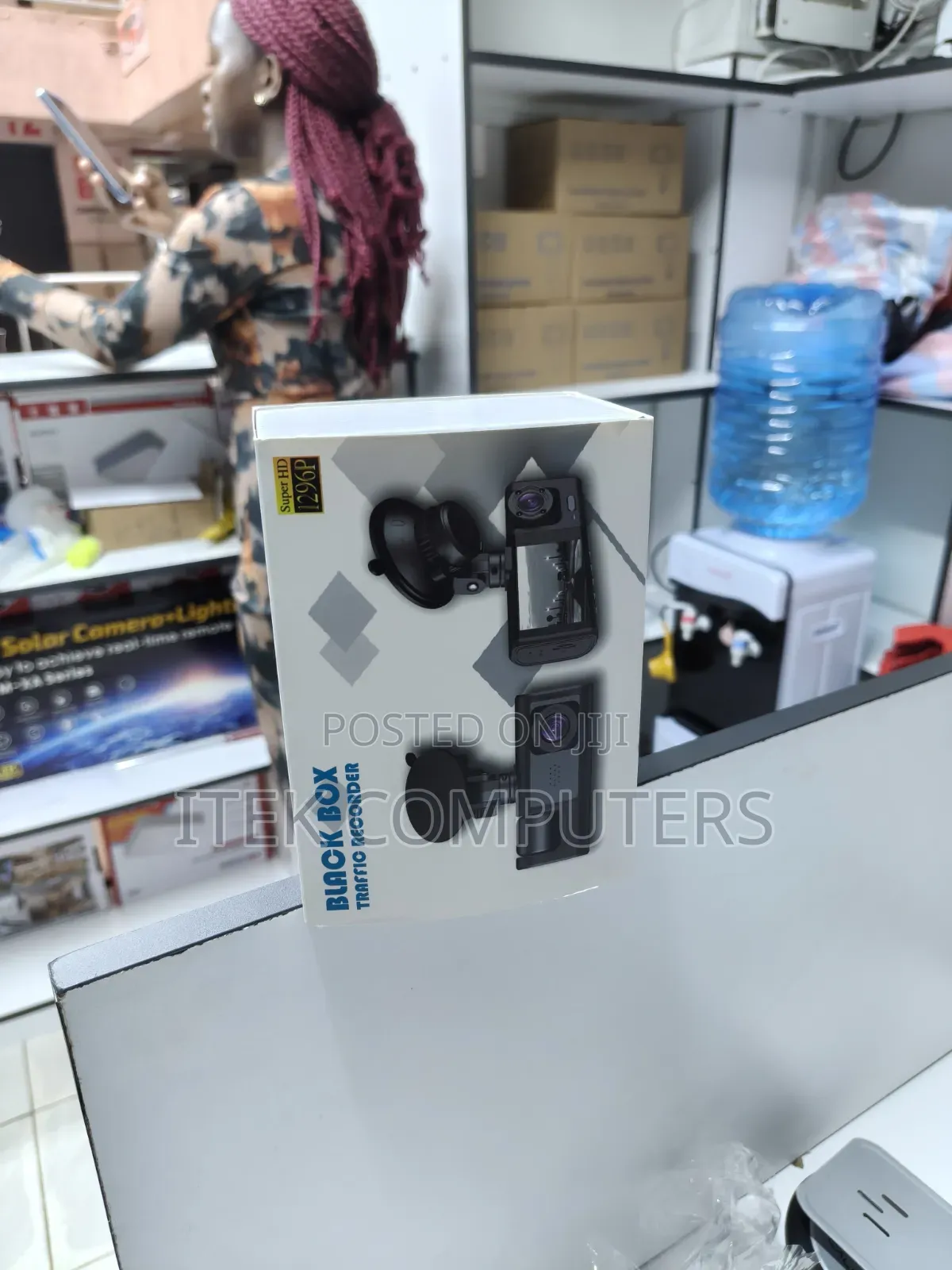 Black Box Traffic Recorder for Reliable Vehicle Monitoring