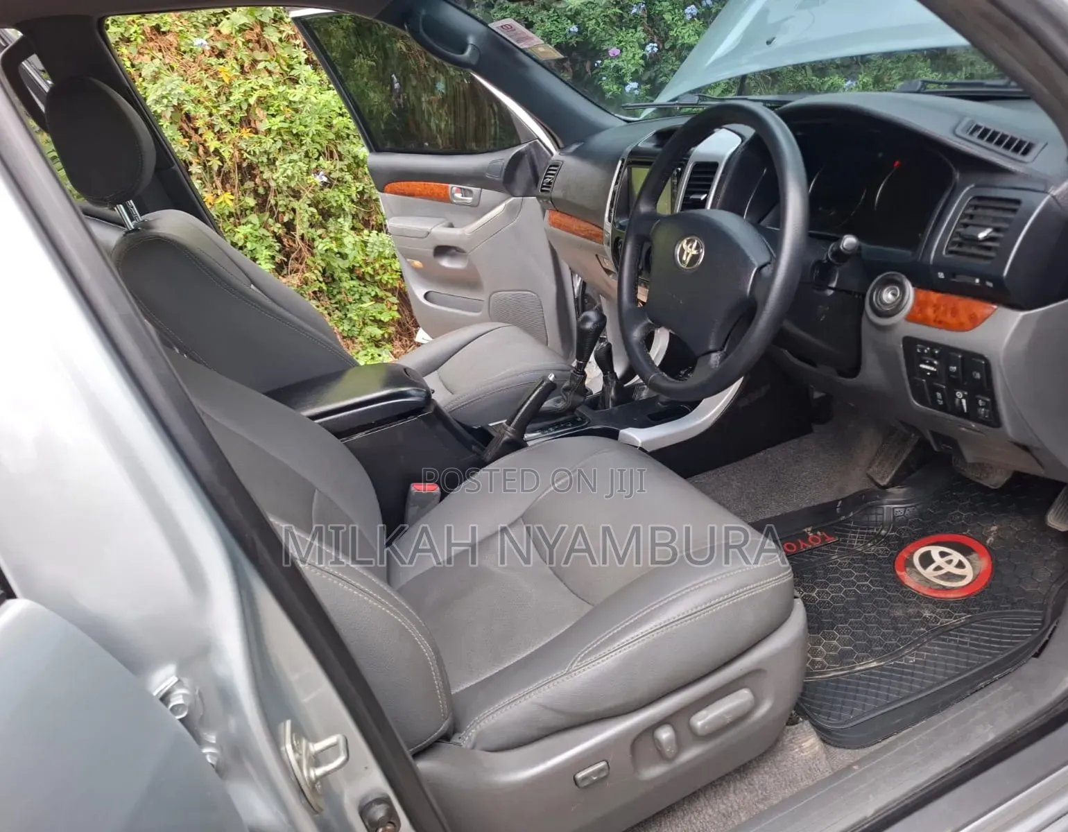 Toyota Land Cruiser Prado 2005 Silver