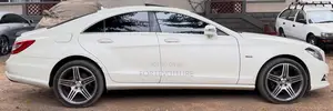 Mercedes-Benz CLS 2012 White