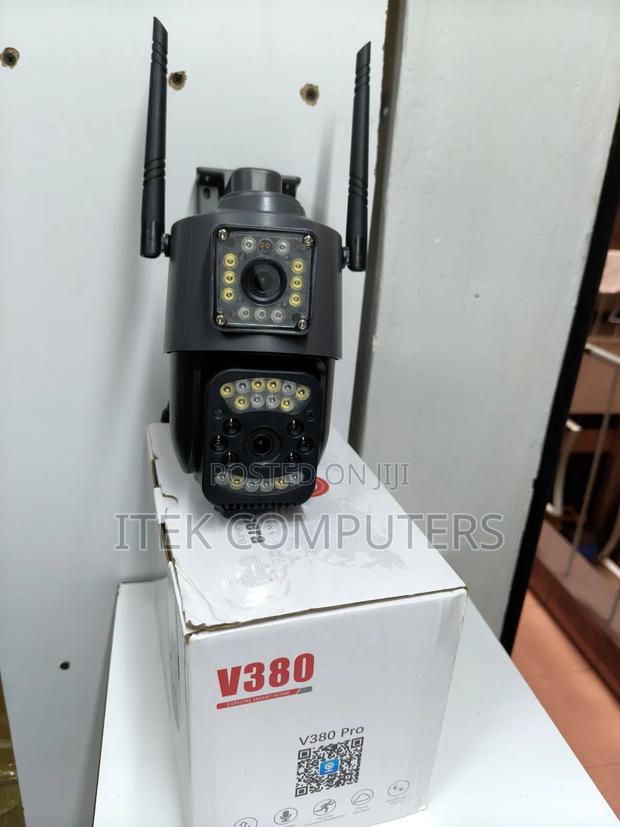 Electric Dual Lens 4G CCTV for Home and Business Protection